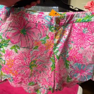 Lilly Pulitzer Floral Pink Shorts buttercup Scallops